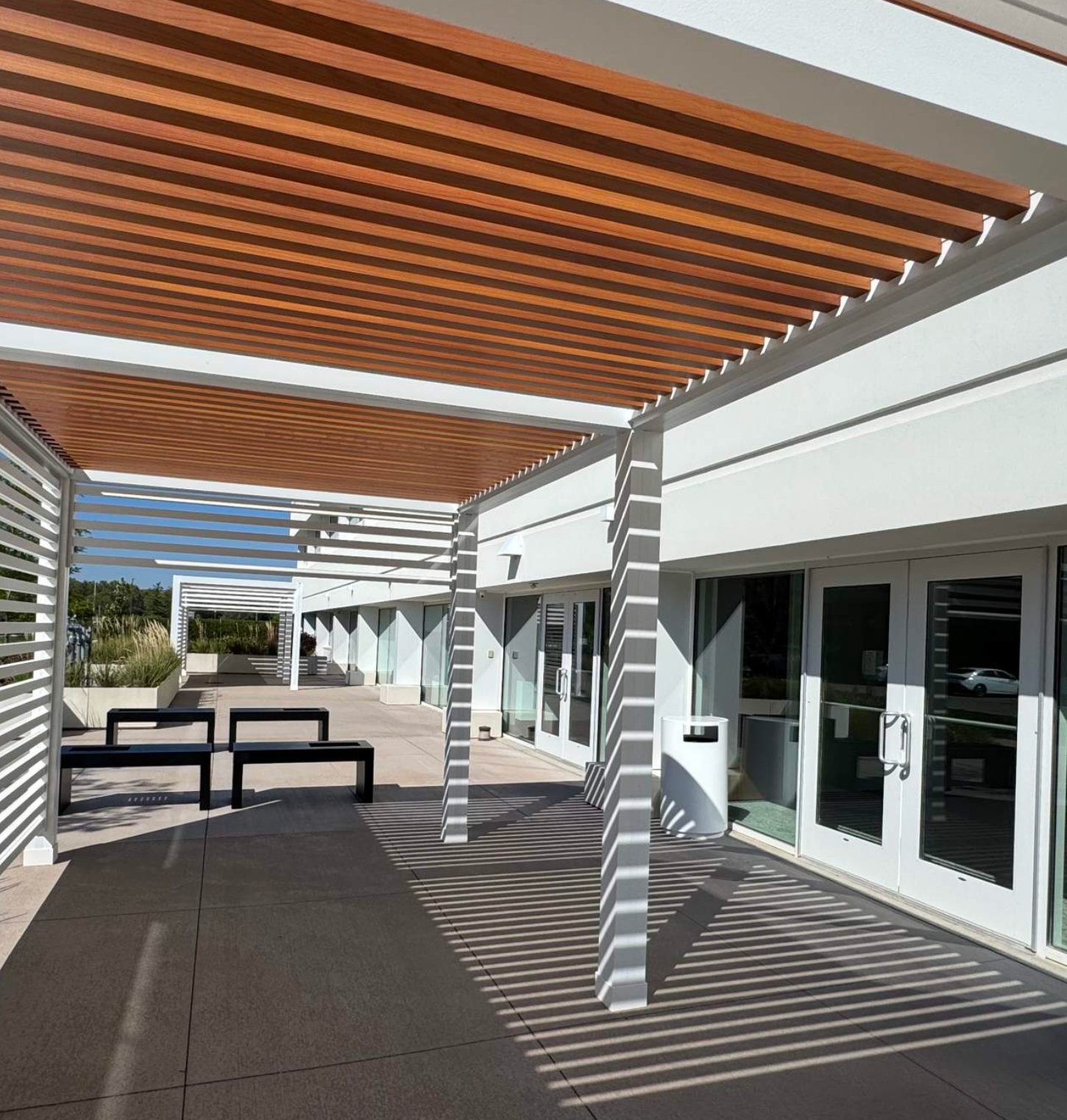 8909 patio corridor.webp